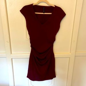 W118 by Walter Baker burgundy v-neck cocktail dress. Size M.